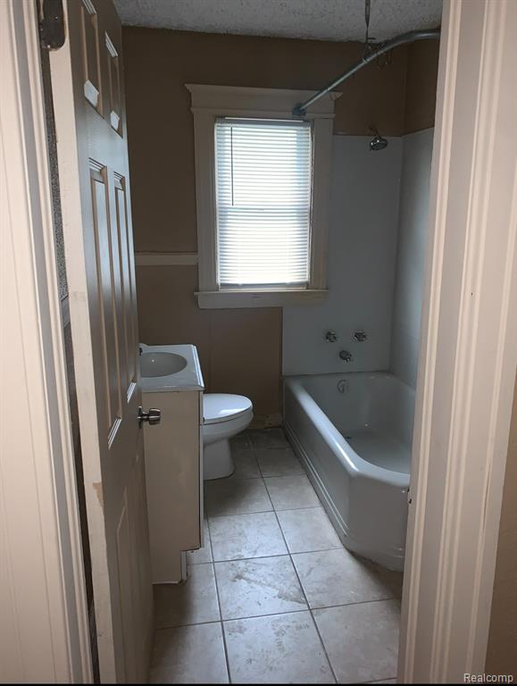 6176 Wabash Street, Detroit, MI 48208 — Photo 13