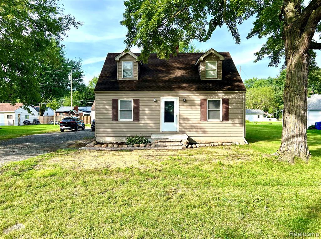 51470 Washington Street, New Baltimore, MI 48047 — Photo 2