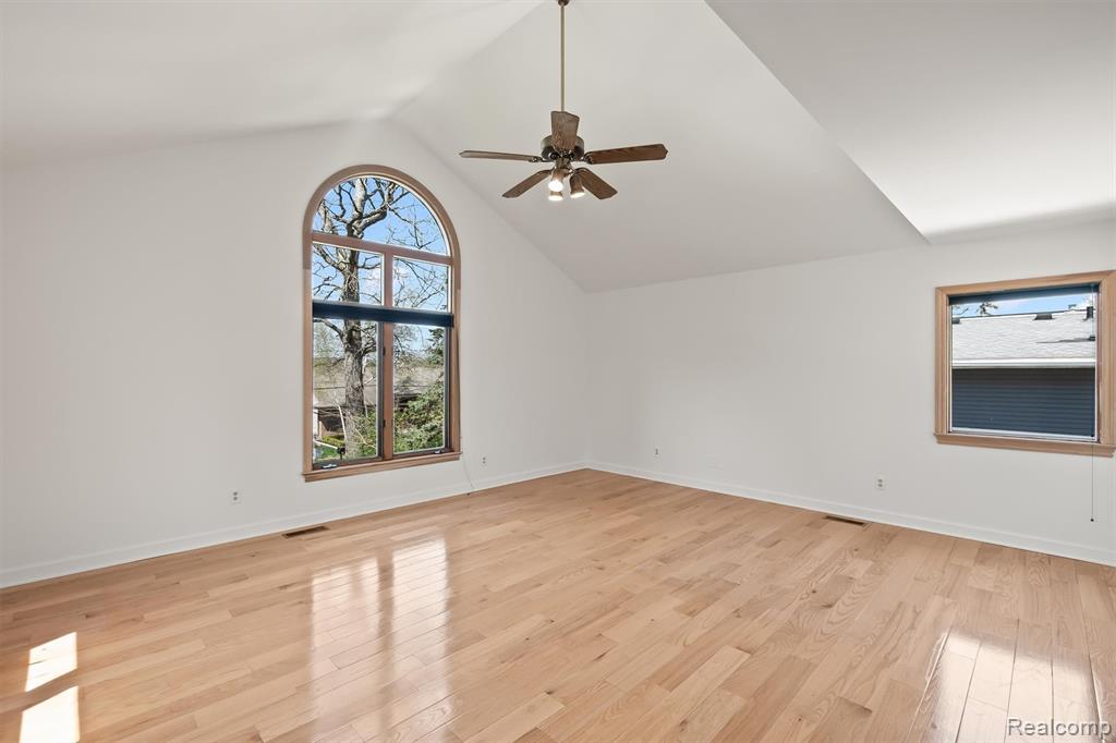 5461 Putnam Drive, West Bloomfield, MI 48323 — Photo 37