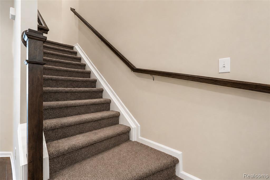 43479 Prospect Lane, Novi, MI — Photo 3