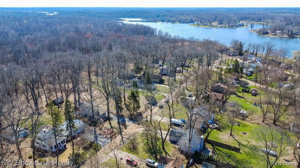 580 Elkinford Drive, White Lake, MI 48383 — Photo 66