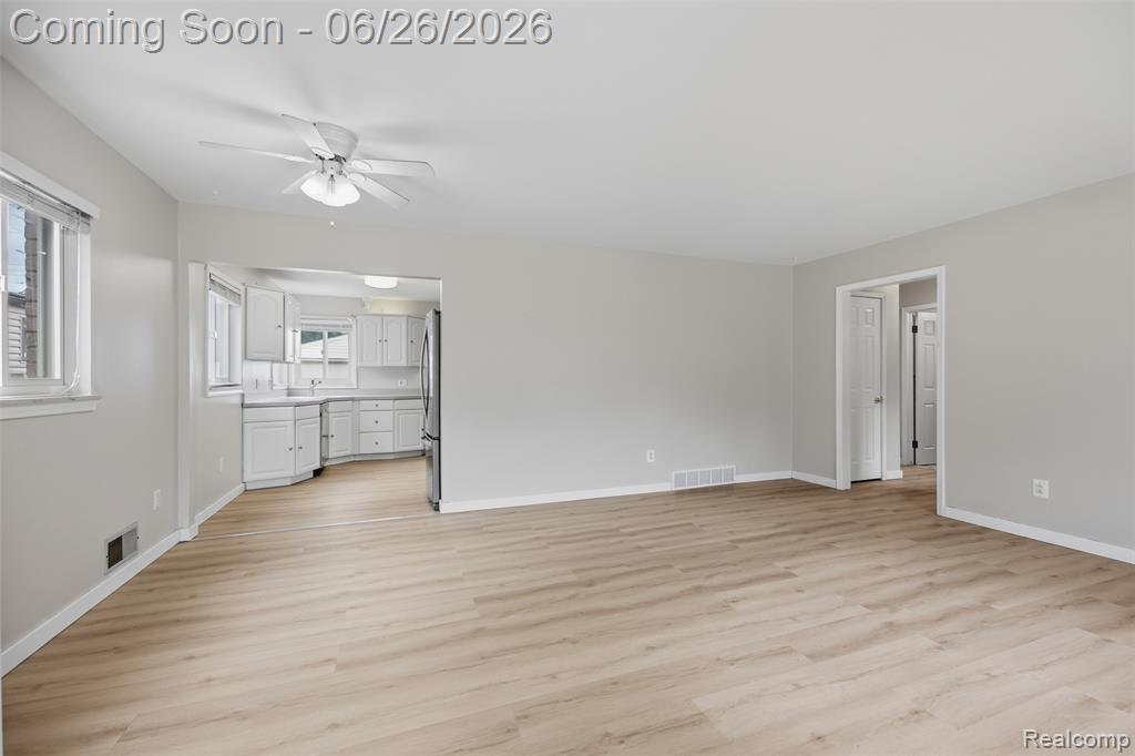 8250 Shari Drive, Westland, MI — Photo 5
