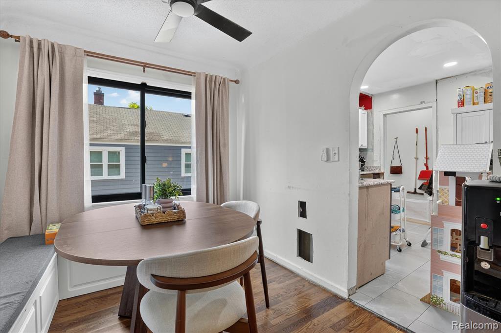 422 N Francis Avenue, Lansing, MI 48912 — Photo 11