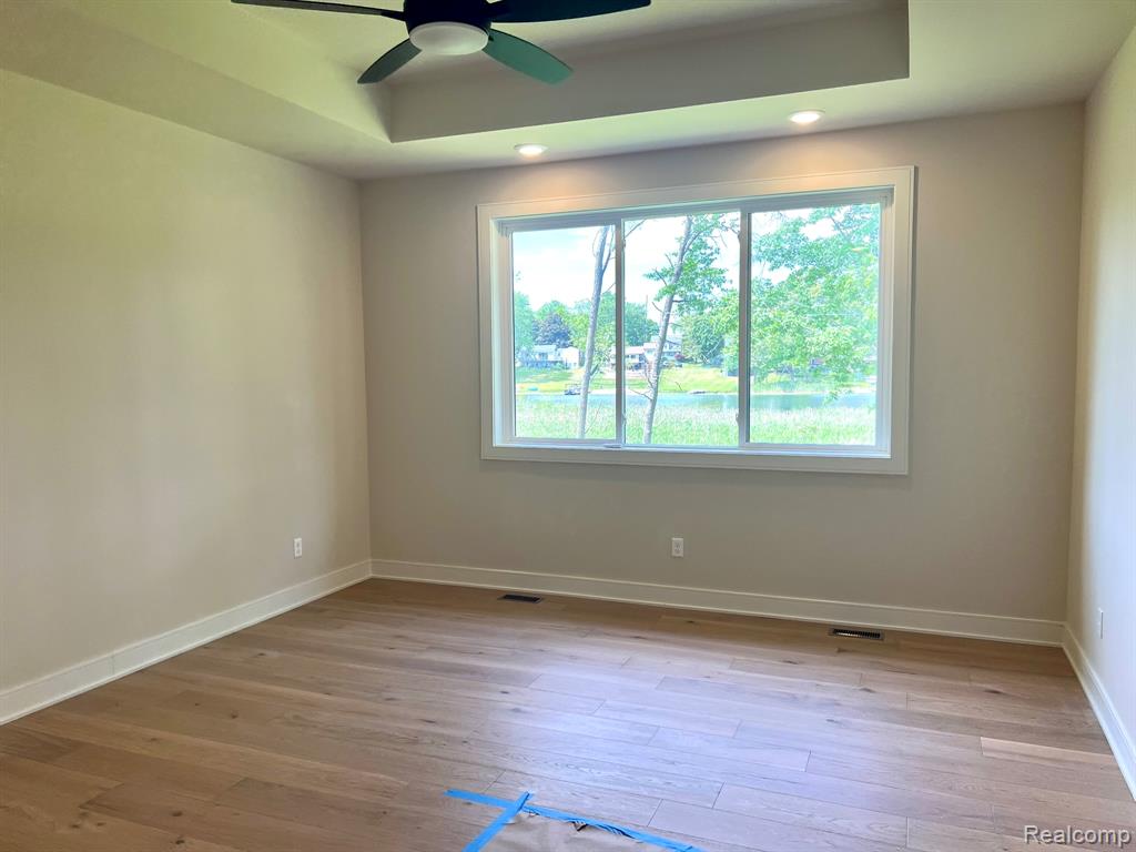 2934 W Walton Boulevard, Waterford, MI 48329 — Photo 25