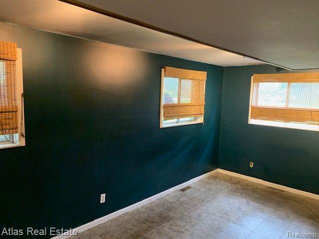 9037 S STATE Road, Goodrich Vlg, MI — Photo 24