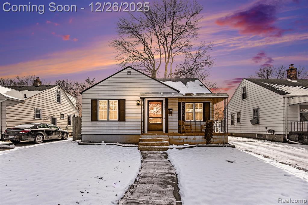 7256 Ready Avenue, Warren, MI 48091 — front exterior