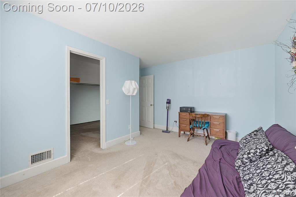 42377 Lochmoor Street, Clinton Twp, MI 48038 — Photo 18