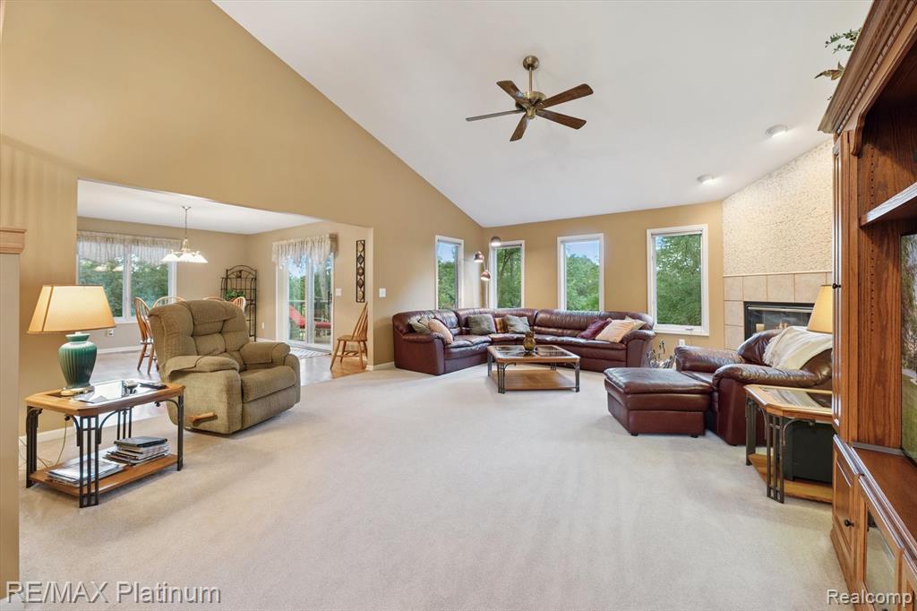 8872 Thornapple Drive, Pinckney, MI 48169 — Photo 19