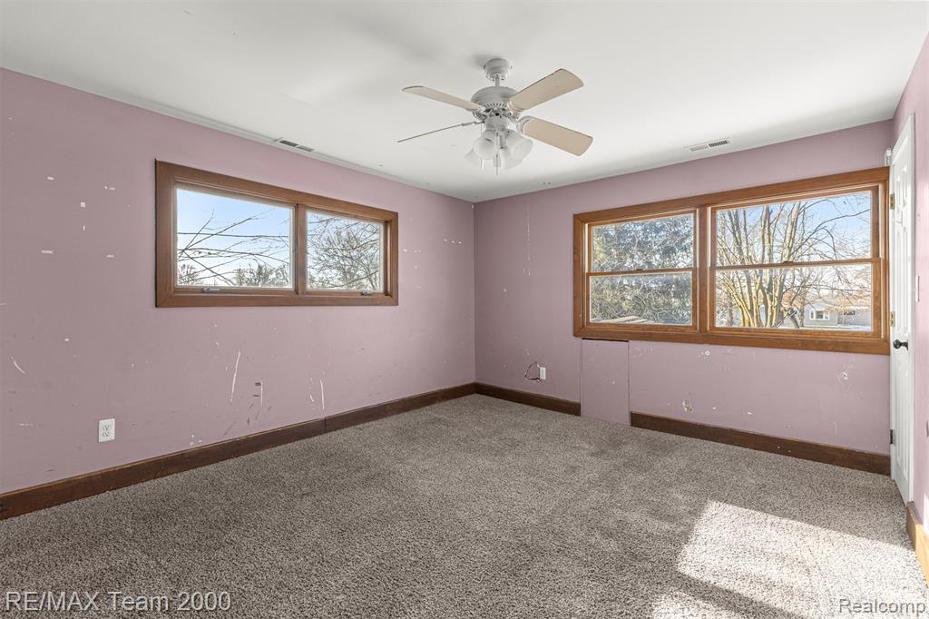 15615 Martinsville Road, Van Buren, MI 48111 — Photo 31