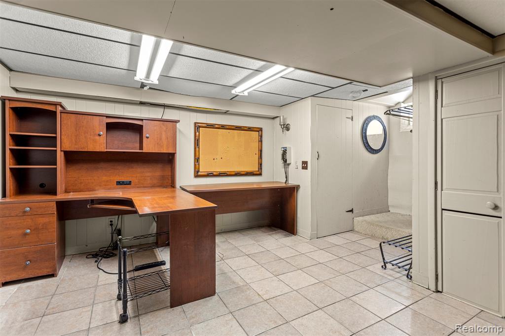 5429 Orchard Avenue, Dearborn, MI 48126 — Photo 26