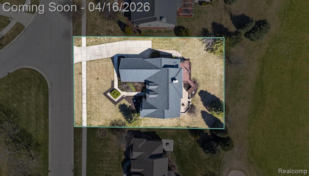 625 Southshore Drive, Oxford, MI 48371 — Photo 69