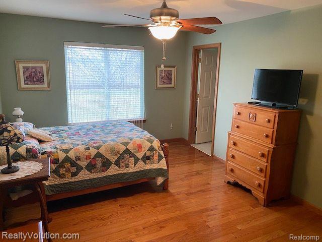 240 Deer Park S, Capac, MI 48014 — Photo 12