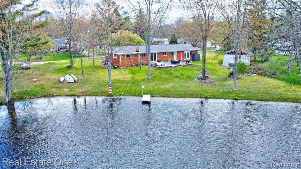 327 Coats Road, Lake Orion, MI 48362 — Photo 50