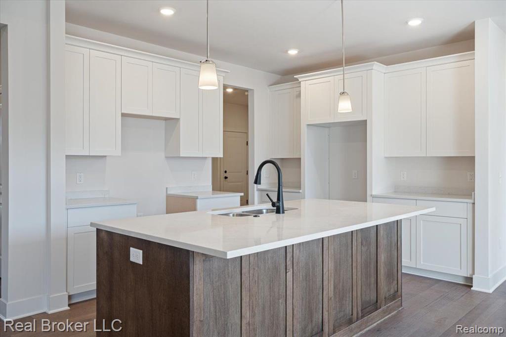 53983 STONYFORD Drive, New Baltimore, MI 48047 — Photo 29
