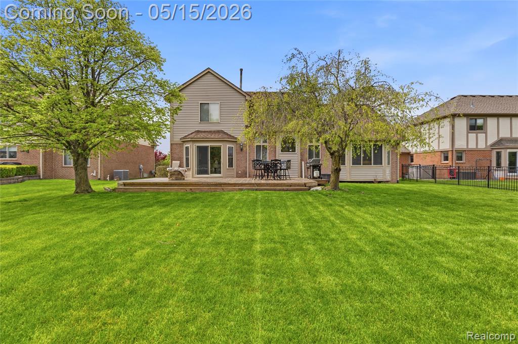 48528 Lafayette Drive, Macomb, MI 48044 — Photo 62
