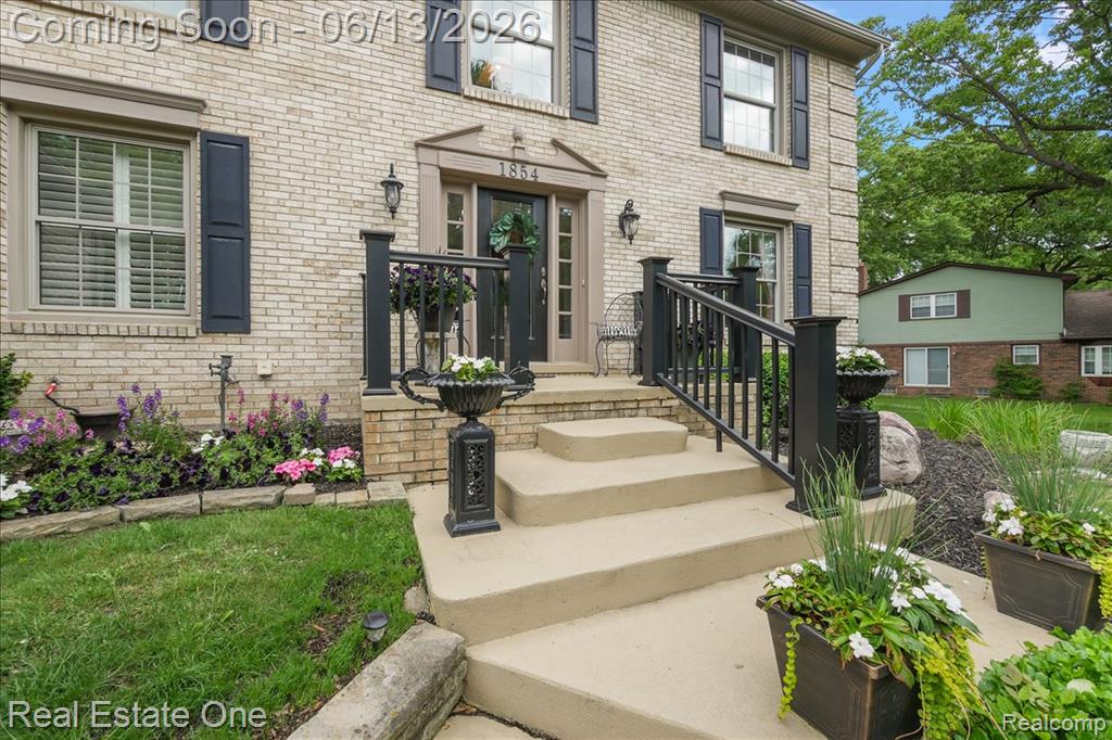 1854 Ludgate Lane, Rochester Hills, MI 48309 — Photo 15