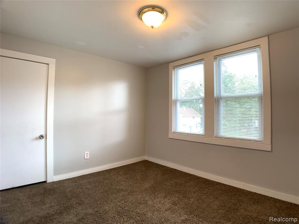 70 S Jessie Street, Pontiac, MI 48342 — Photo 15