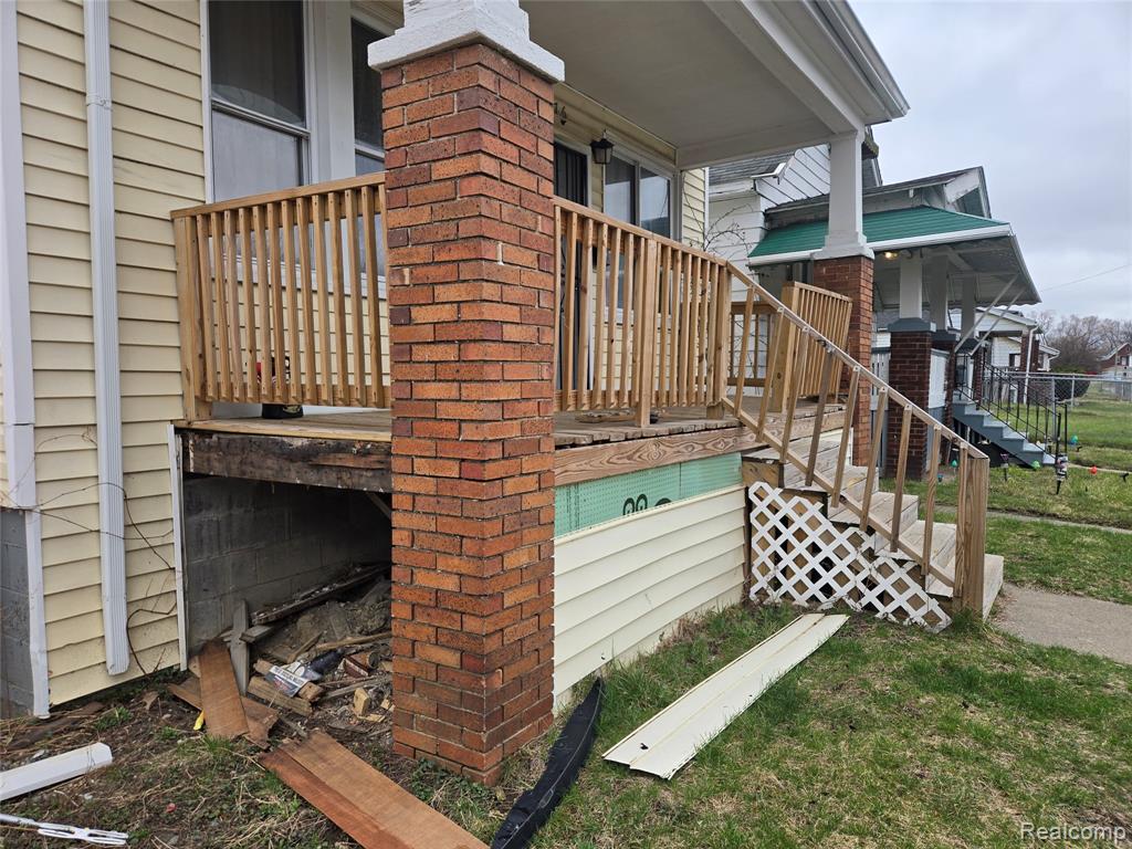 8976 McClellan Street, Detroit, MI 48213 — Photo 15