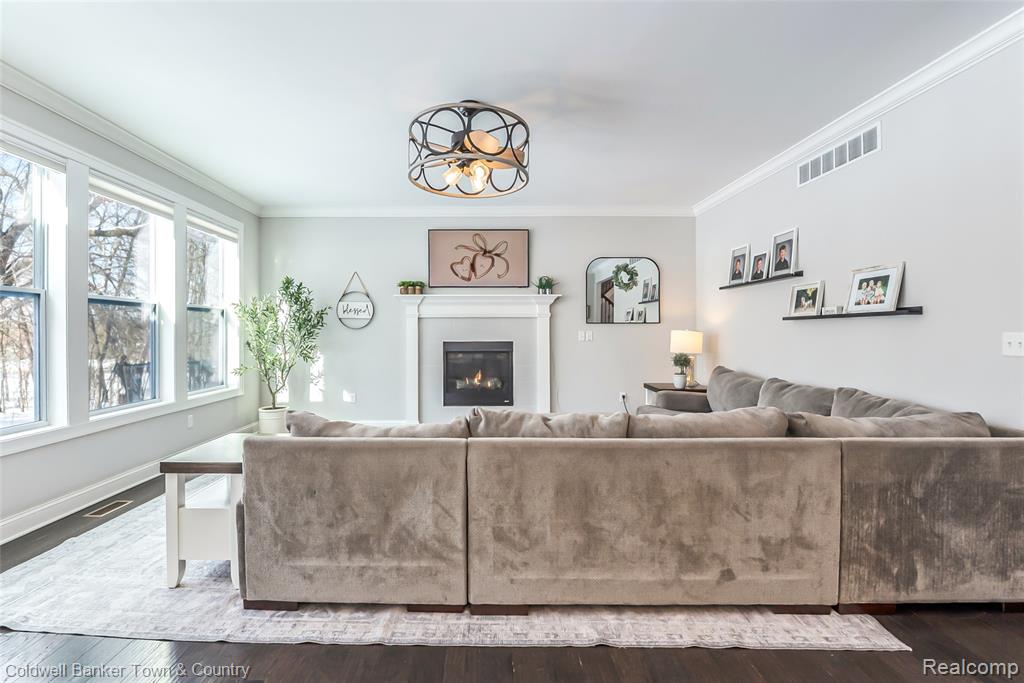 9522 Chalfonte Drive, Brighton, MI 48116 — Photo 11