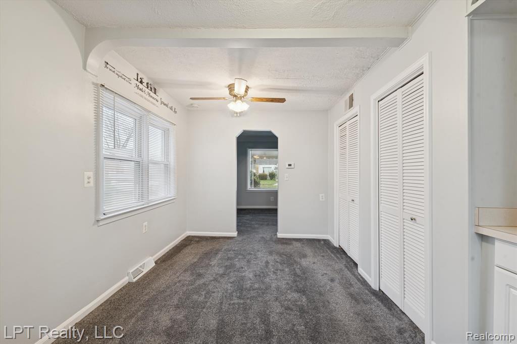 5172 Hazel Street, Dearborn Heights, MI 48125 — Photo 13
