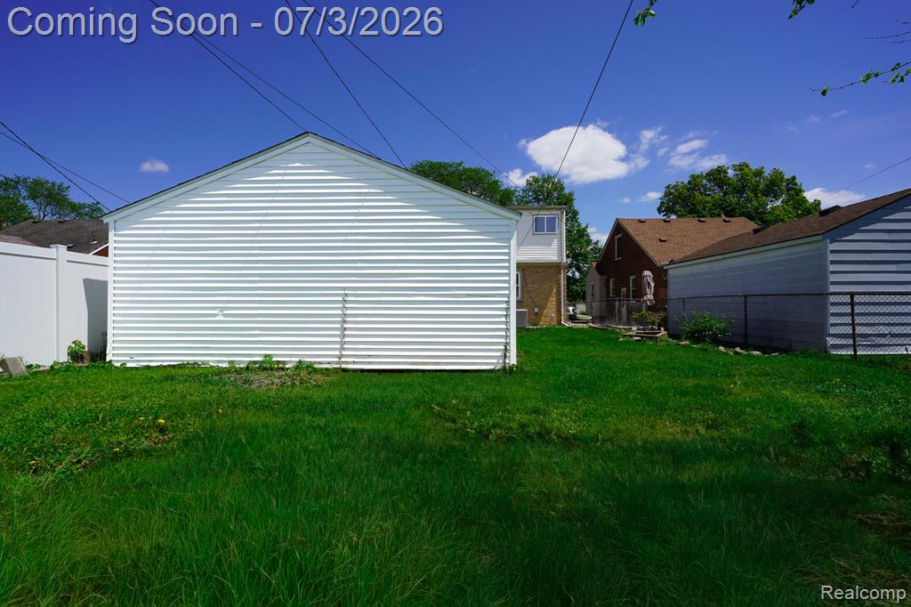 8076 Winona Avenue, Allen Park, MI 48101 — Photo 8