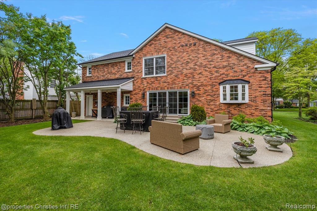 586 Fairfax Street, Birmingham, MI 48009 — Photo 65