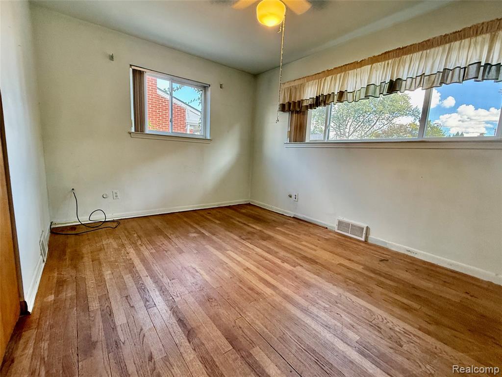 7505 Donna Street, Westland, MI — Photo 14