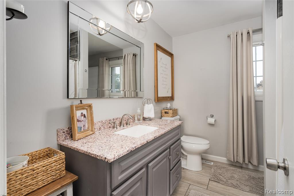 8495 Pepper Ridge Drive, Grand Blanc, MI 48439 — Photo 29