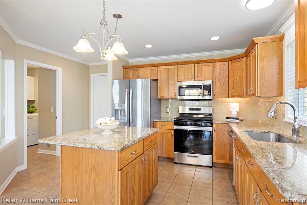 9108 DUBLIN Way, Davison, MI 48423 — Photo 11