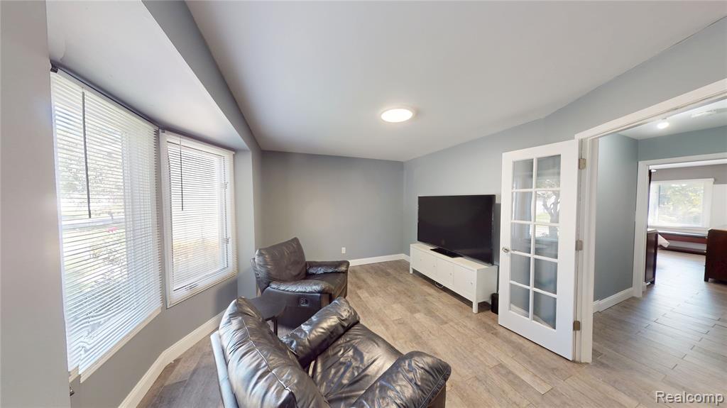 48 Rosemary Street, Lapeer, MI 48446 — Photo 28