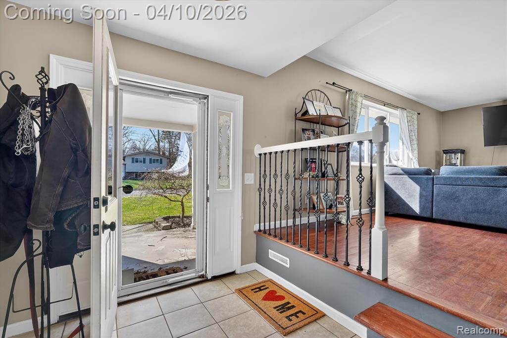 4397 Sulgrave Drive, Swartz Creek, MI 48473 — Photo 3