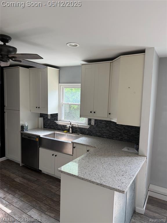 30066 Bock Street, Garden City, MI — Photo 9