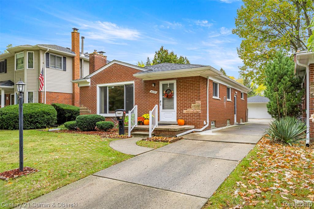 4170 Pardee Avenue, Dearborn Heights, MI 48125 — front exterior