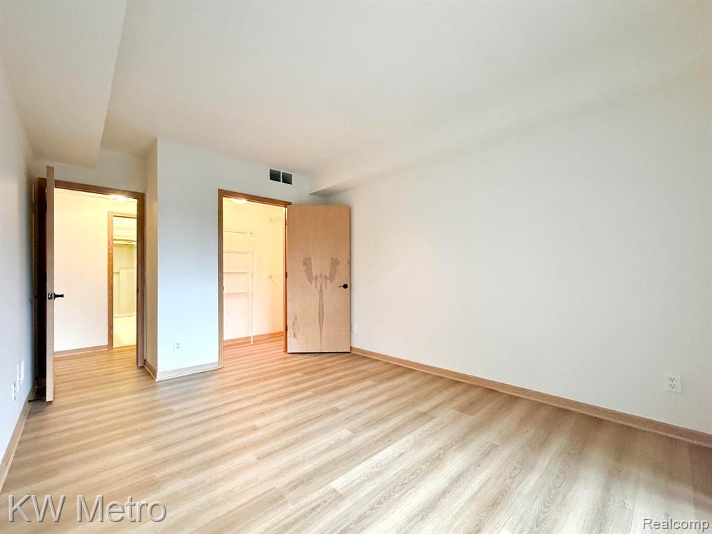 969 GREENVIEW, Rochester Hills, MI 48307 — Photo 19