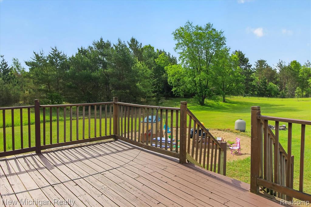 22623 11 Mile Road, Reed City, MI 49677 — Photo 37