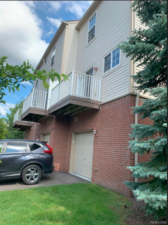 44701 Ellery Lane, Novi, MI 48377 — Photo 39