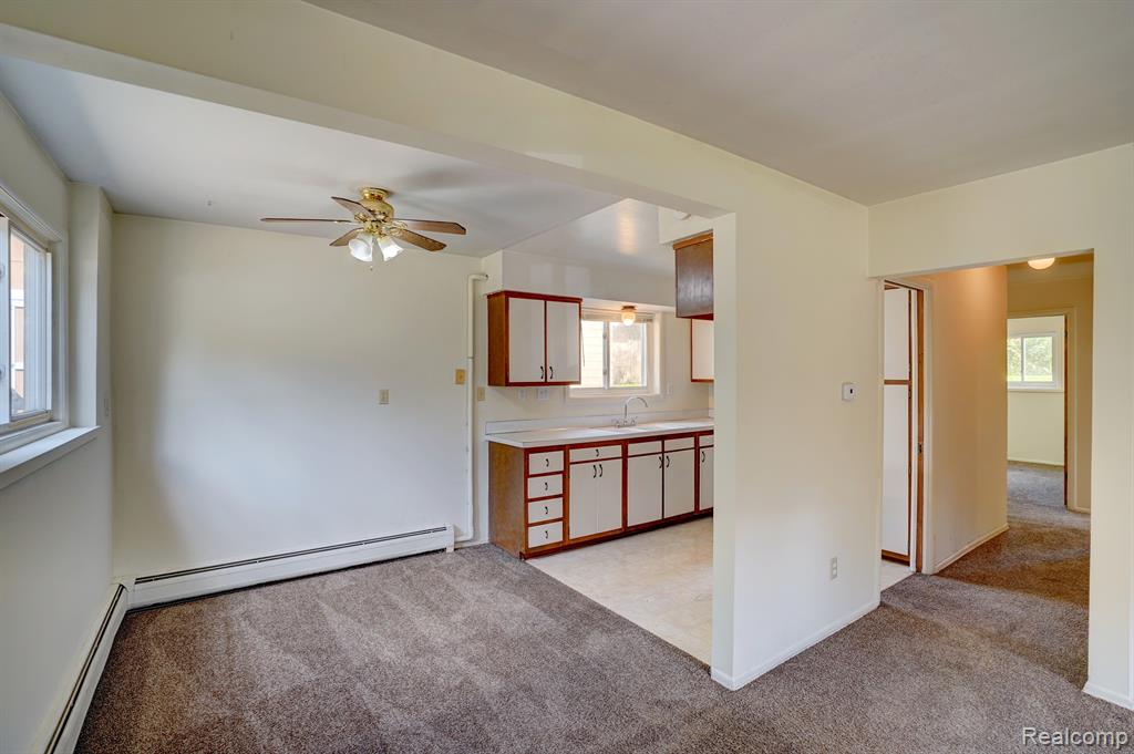 943 BRADLEY Avenue, Flint, MI 48503 — Photo 16