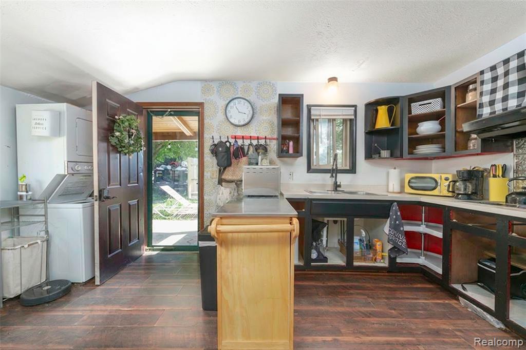 204 E Grand River Avenue, Fowlerville, MI 48836 — Photo 6