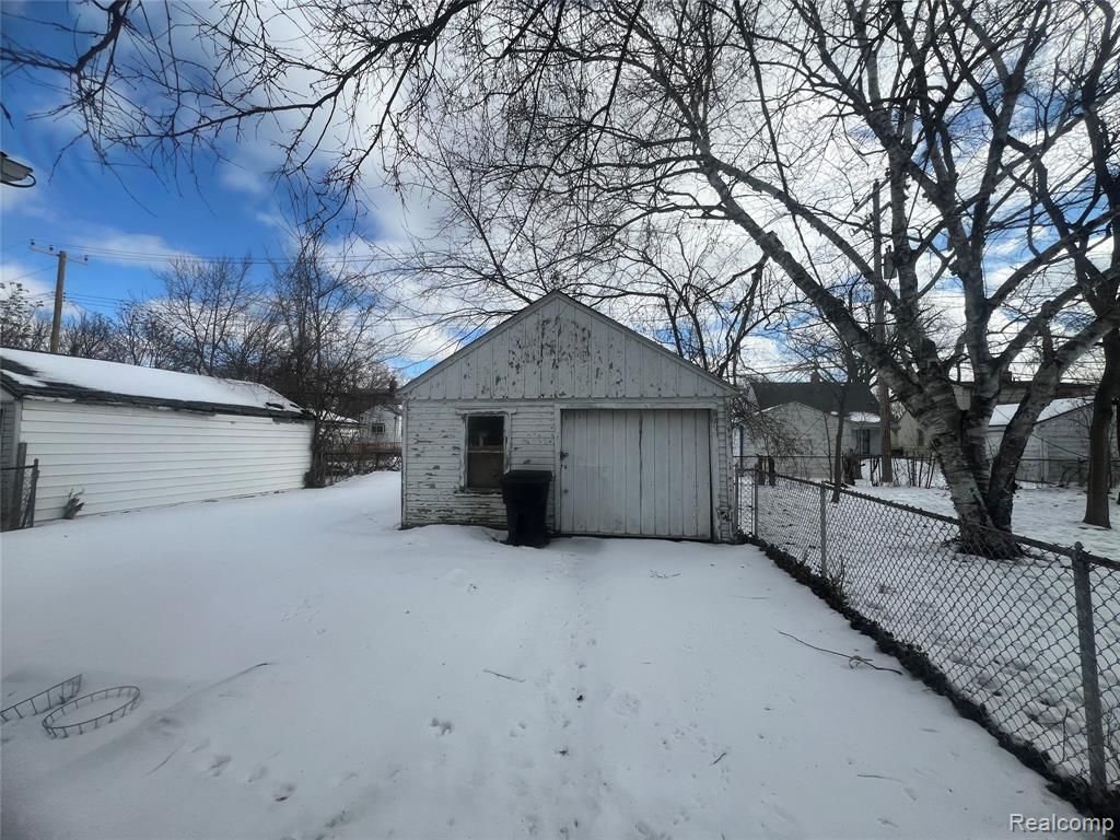 20264 Waltham Street, Detroit, MI 48205 — Photo 11