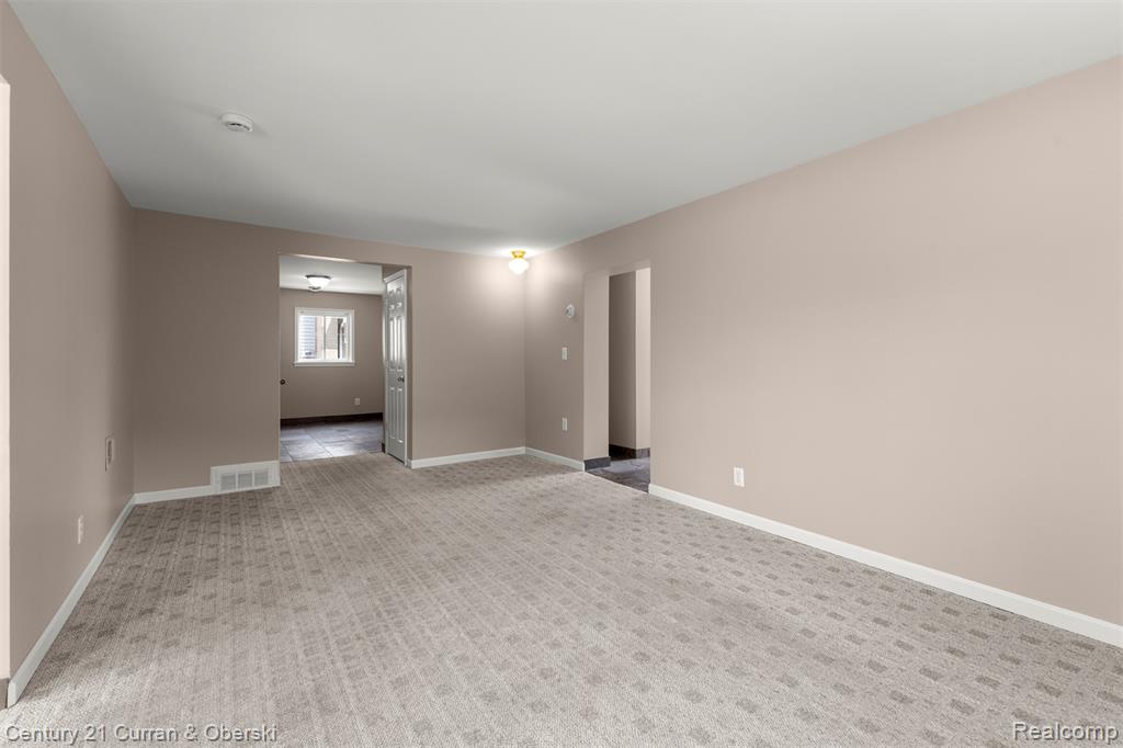6905 N Beech Daly Road, Dearborn Heights, MI 48127 — Photo 5
