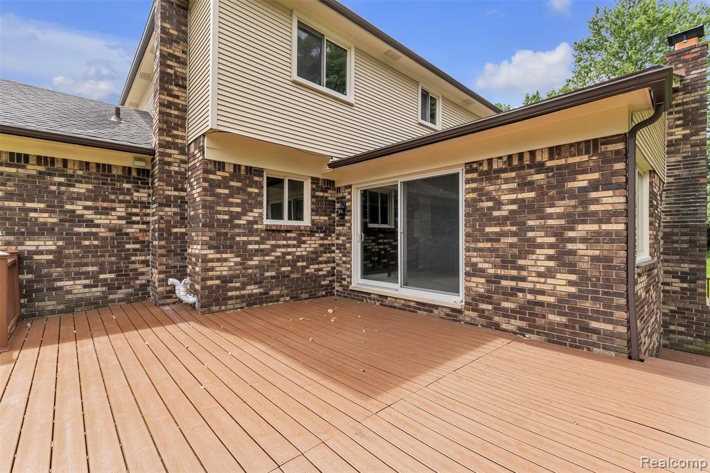 5310 Pond Bluff Drive, West Bloomfield, MI 48323 — Photo 77