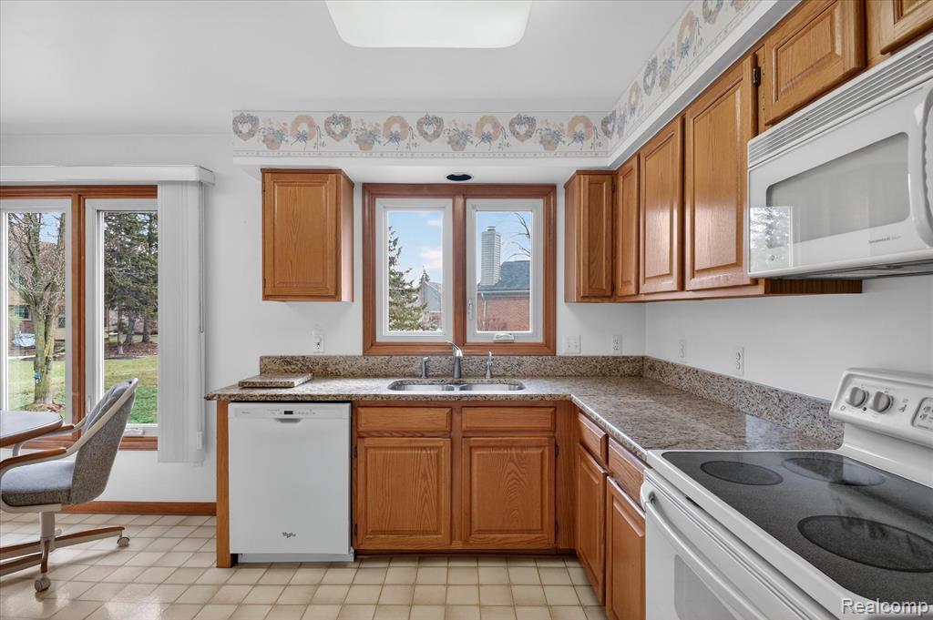 407 Fairfield Court, Canton, MI, 48188