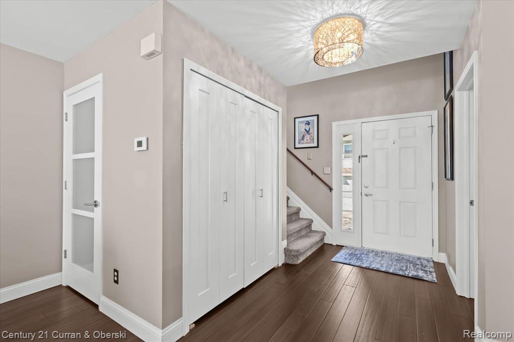 619 Winwood Circle, Walled Lake, MI 48390 — Photo 18