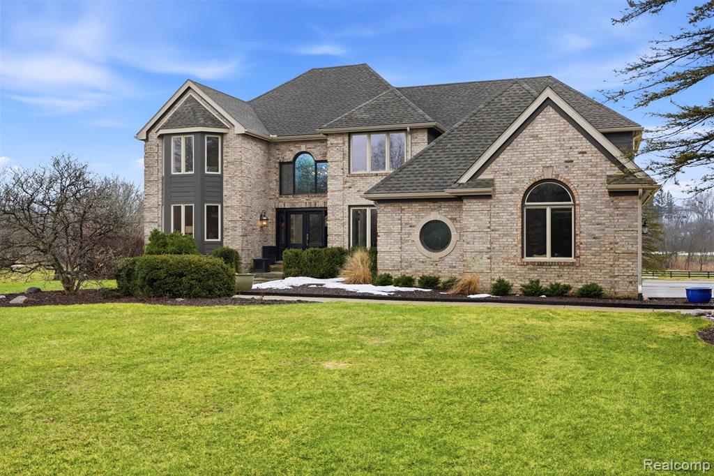 7400 Dutch Road, Goodrich Vlg, MI — front exterior