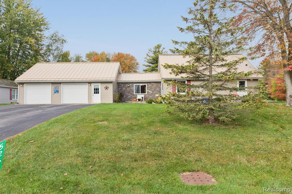 5266 S Pine Street, Beaverton, MI 48612 — Photo 5