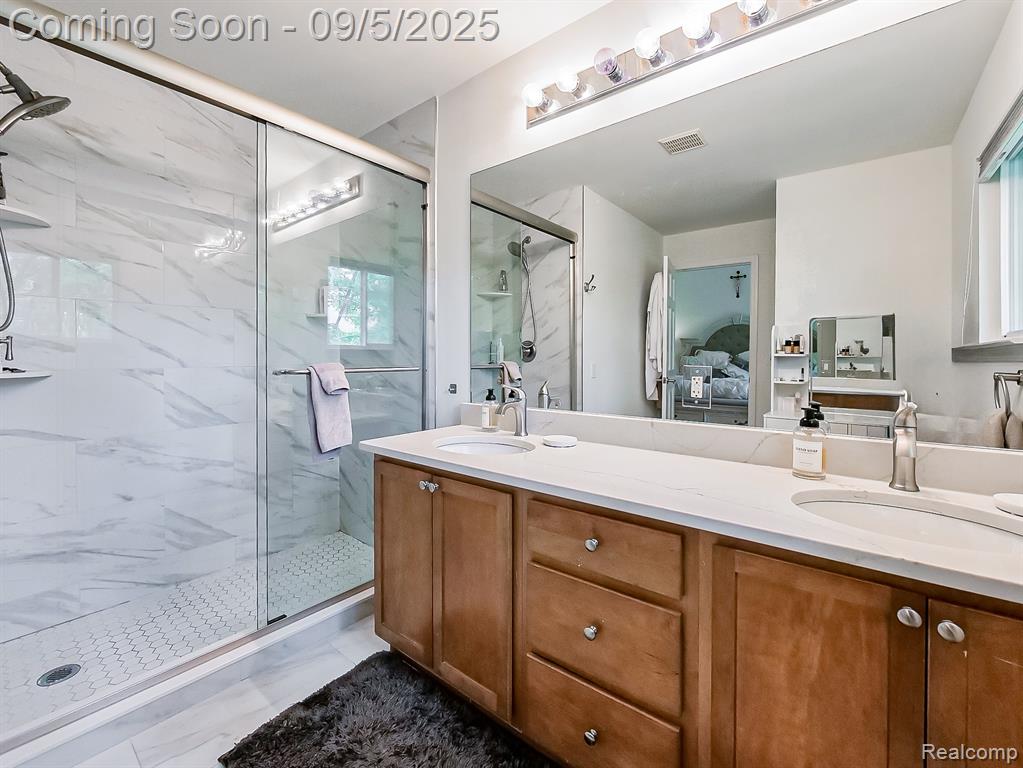 617 Macwilliams Lane, Royal Oak, MI 48067 — Photo 15