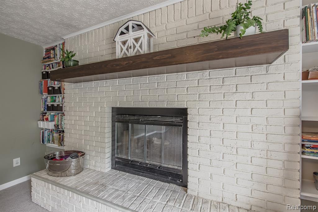 9618 Ridge Top Trail, Clarkston, MI 48348 — Photo 22