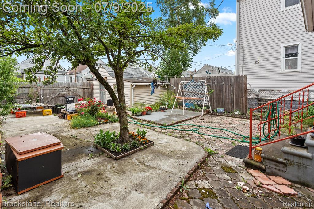 3831 Casmere Street, Hamtramck, MI 48212 — Photo 23