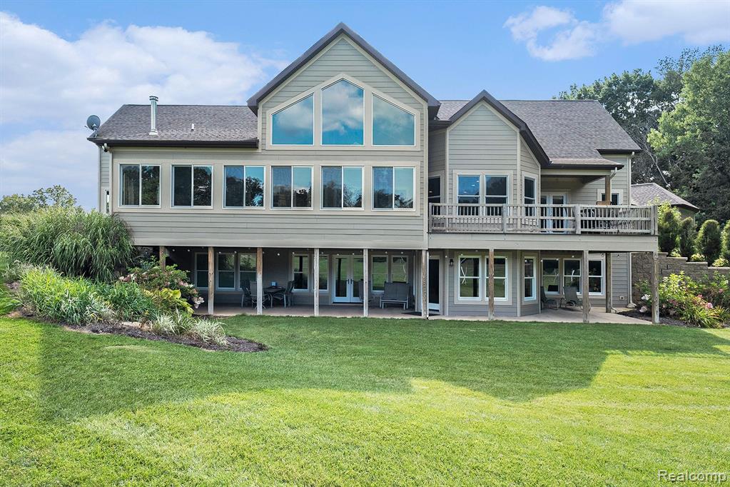 7196 MANOR Lane, Fowlerville, MI 48836 — Photo 52