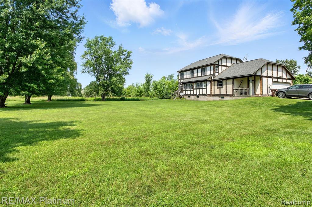 11077 Owosso Road, Fowlerville, MI 48836 — Photo 24